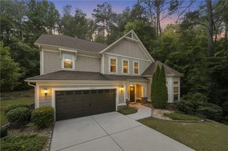 2740 Creekside Manor Drive, Powder Springs, GA 30127