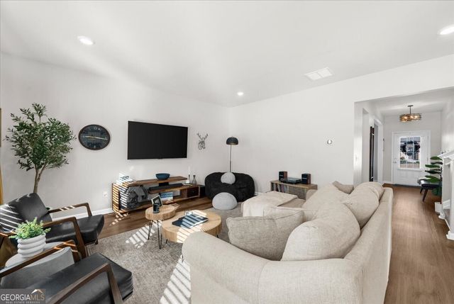 204 Auburn Station Drive, Auburn, GA 30011