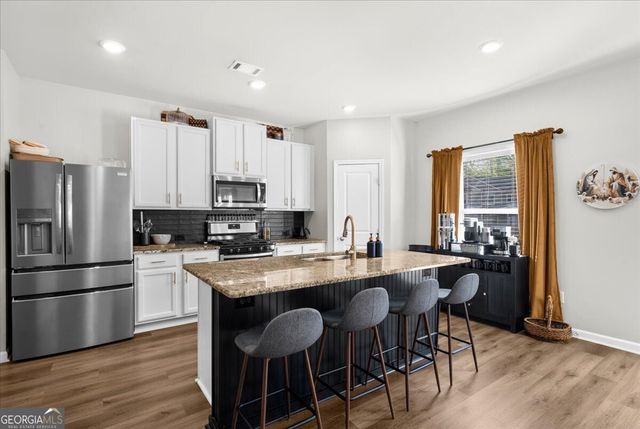 204 Auburn Station Drive, Auburn, GA 30011