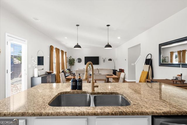 204 Auburn Station Drive, Auburn, GA 30011