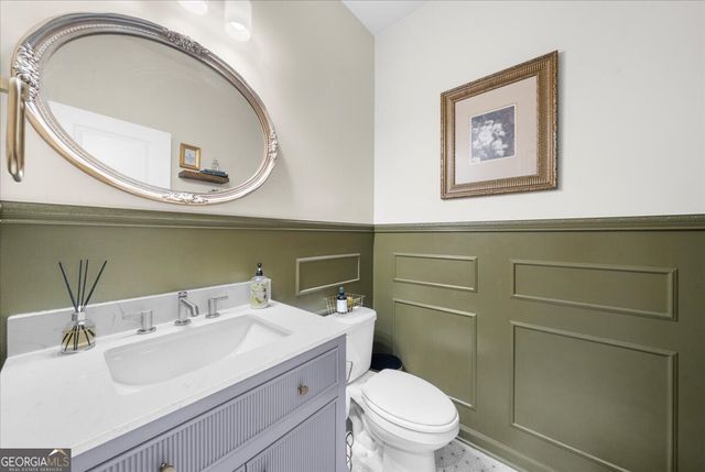 204 Auburn Station Drive, Auburn, GA 30011