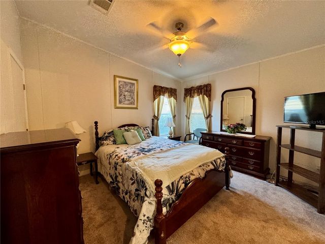 1007 50TH AVENUE W, Bradenton, FL 34207