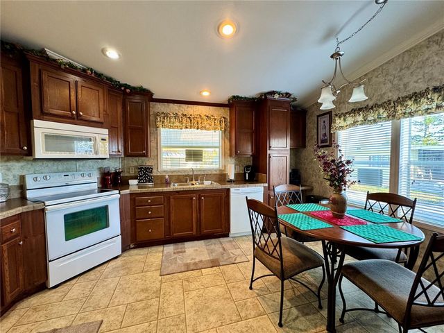 1007 50TH AVENUE W, Bradenton, FL 34207