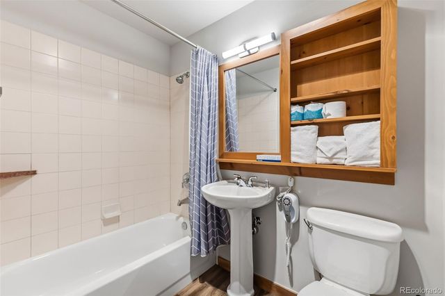 135 Dercum Drive 8607, Dillon, CO 80435