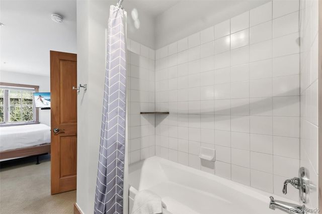 135 Dercum Drive 8607, Dillon, CO 80435