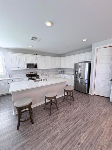 29809 Gypsy Vanner Way, Menifee, CA 92584