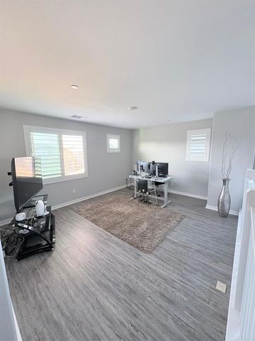 29809 Gypsy Vanner Way, Menifee, CA 92584