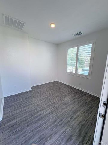 29809 Gypsy Vanner Way, Menifee, CA 92584