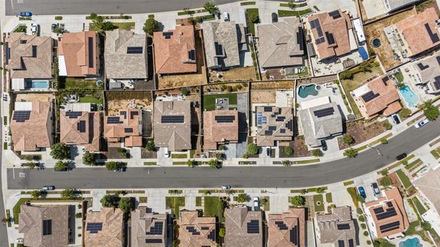29809 Gypsy Vanner Way, Menifee, CA 92584