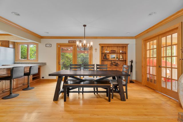 1907 Cherry Valley Road, Woodstock, IL 60098