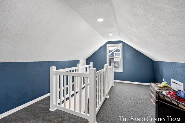 1322 Waverly Avenue, Grand Haven City, MI 49417