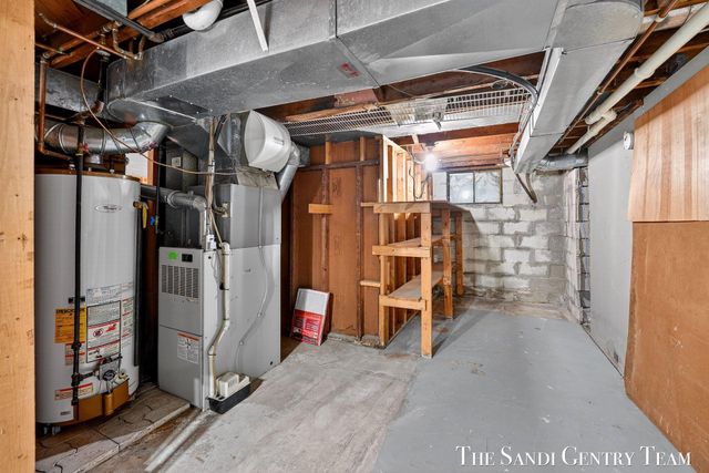 1322 Waverly Avenue, Grand Haven City, MI 49417