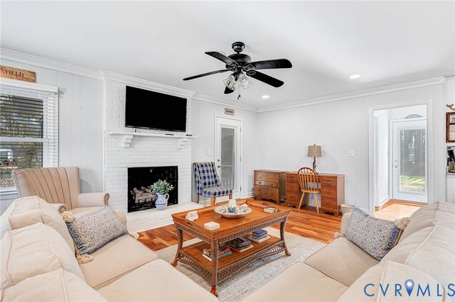 202 Bruce Rd, Tappahannock, VA 22560