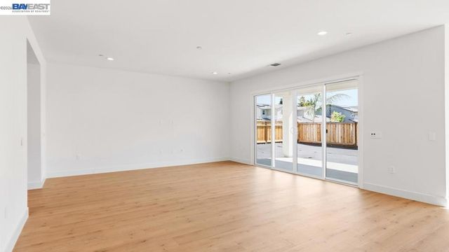 1596 Strathaven Place, Brentwood, CA 94513