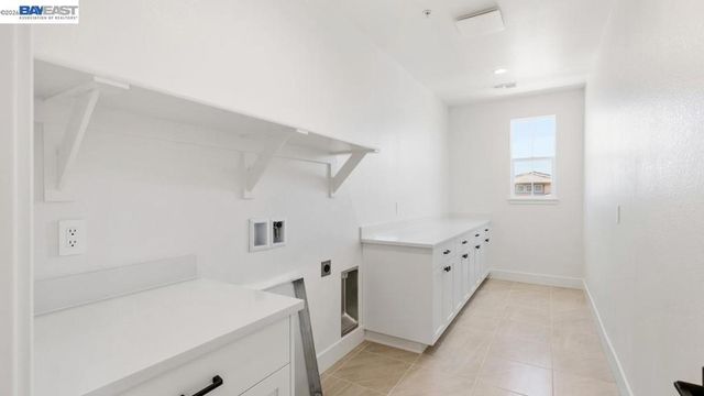 1596 Strathaven Place, Brentwood, CA 94513