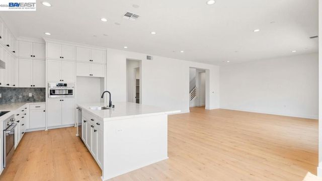 1596 Strathaven Place, Brentwood, CA 94513
