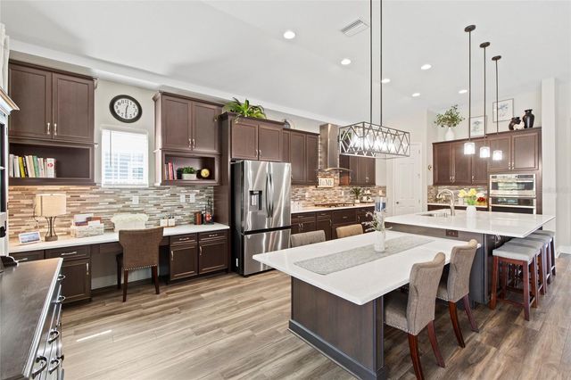 7729 PARADISO DRIVE, Apollo Beach, FL 33572