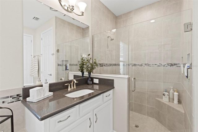 7729 PARADISO DRIVE, Apollo Beach, FL 33572