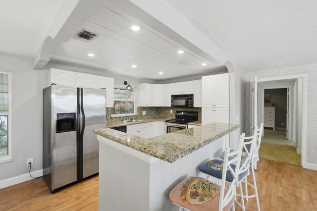 12347 S Indian River Drive, Jensen Beach, FL 34957