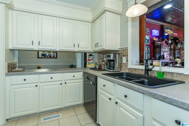 6890 GARRETT ROAD, Gardendale, AL 35071