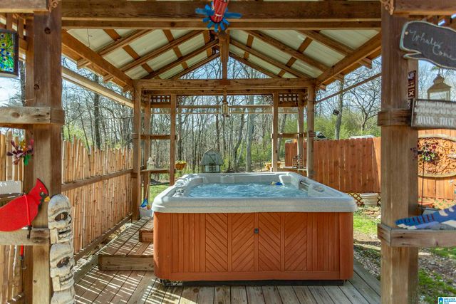 6890 GARRETT ROAD, Gardendale, AL 35071