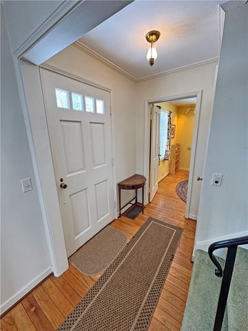 168 Village Lane, Brighton, NY 14610