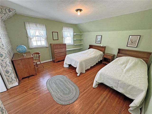 168 Village Lane, Brighton, NY 14610