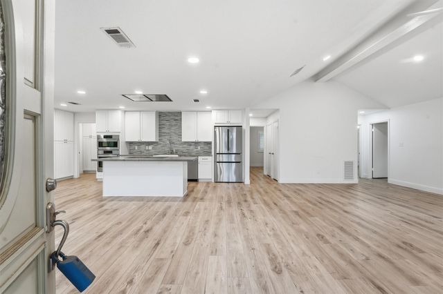 1 Green Blade Lane, The Woodlands, TX 77380