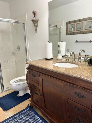 965 SW 102nd Terrace, Pembroke Pines, FL 33025