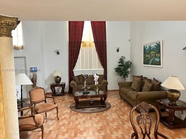 965 SW 102nd Terrace, Pembroke Pines, FL 33025