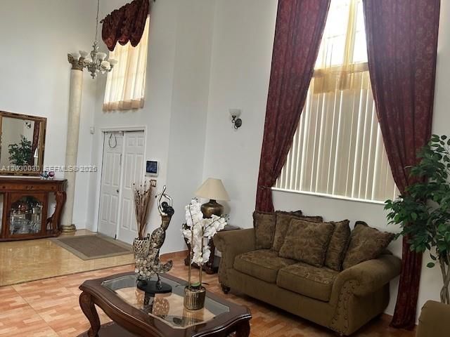 965 SW 102nd Terrace, Pembroke Pines, FL 33025