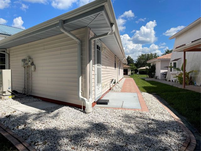 20971 NEGRIL COURT, Lutz, FL 33558
