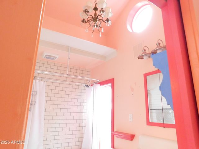 21 TEMBY Avenue, Bisbee, AZ 85603