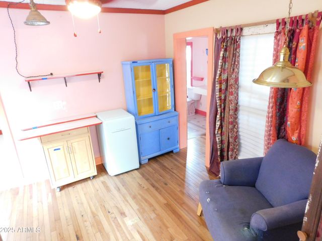 21 TEMBY Avenue, Bisbee, AZ 85603