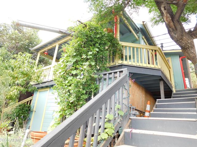 21 TEMBY Avenue, Bisbee, AZ 85603