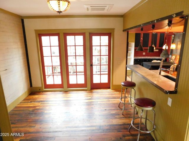 21 TEMBY Avenue, Bisbee, AZ 85603