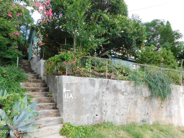 21 TEMBY Avenue, Bisbee, AZ 85603