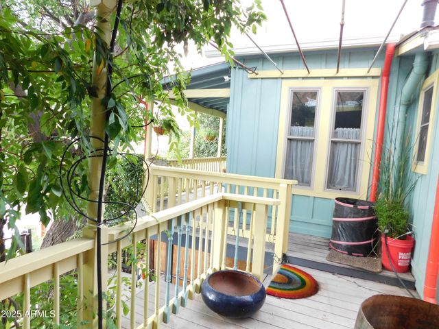 21 TEMBY Avenue, Bisbee, AZ 85603