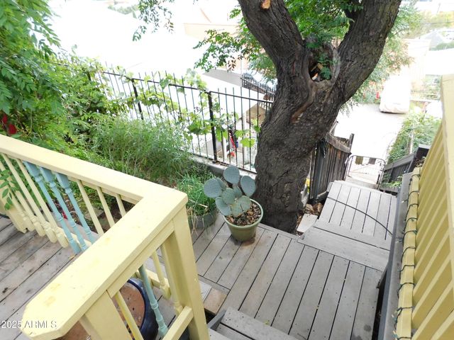 21 TEMBY Avenue, Bisbee, AZ 85603