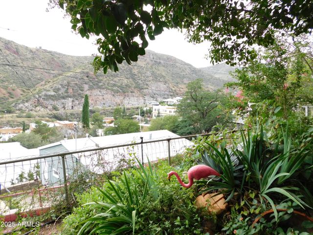 21 TEMBY Avenue, Bisbee, AZ 85603