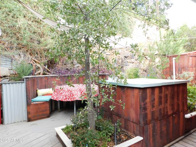 21 TEMBY Avenue, Bisbee, AZ 85603