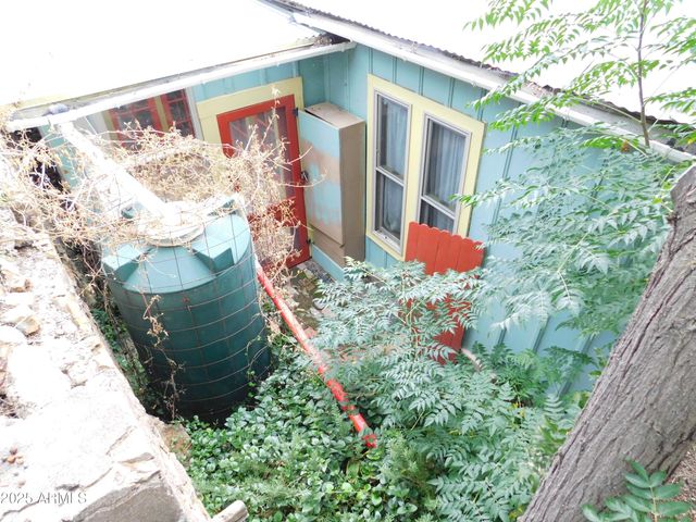 21 TEMBY Avenue, Bisbee, AZ 85603