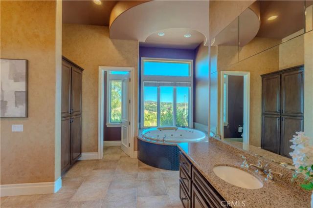 37565 Calle De Companero, Murrieta, CA 92562