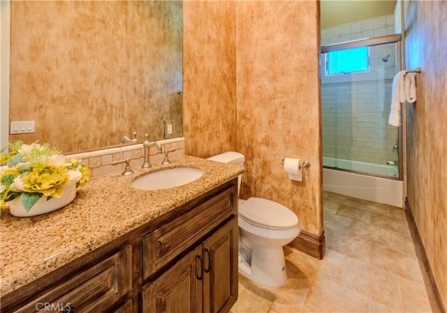 37565 Calle De Companero, Murrieta, CA 92562