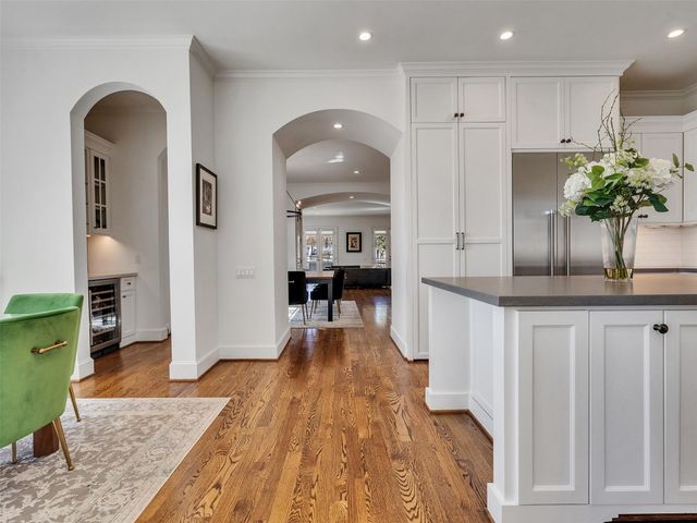 1111 Rosine Street, Houston, TX 77019