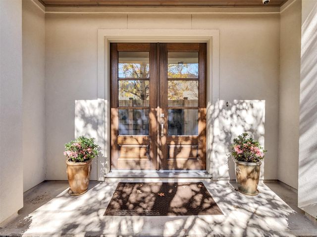 1111 Rosine Street, Houston, TX 77019