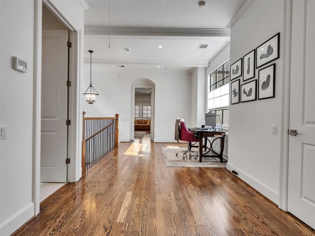 1111 Rosine Street, Houston, TX 77019