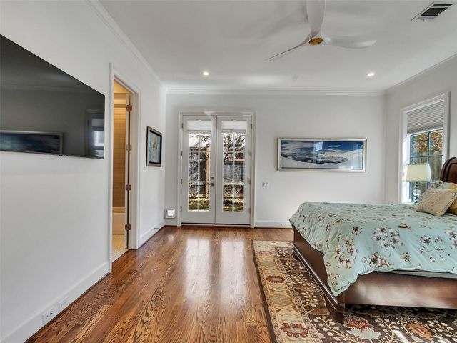 1111 Rosine Street, Houston, TX 77019