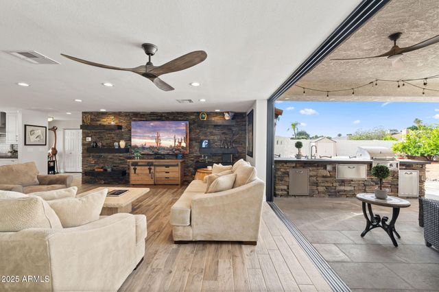 7510 E LARKSPUR Drive, Scottsdale, AZ 85260