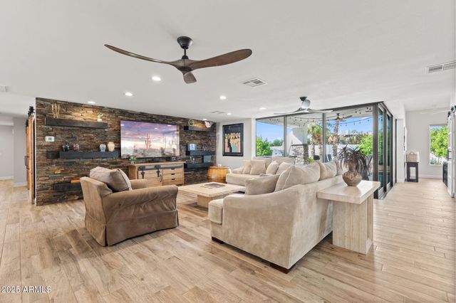 7510 E LARKSPUR Drive, Scottsdale, AZ 85260